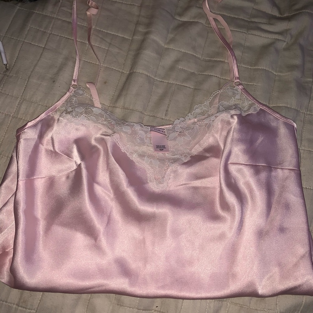 Satin tank